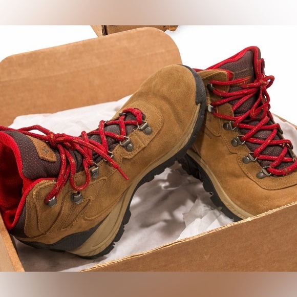 Columbia Red and Brown Hiking Boots - Picture 2 of 6
